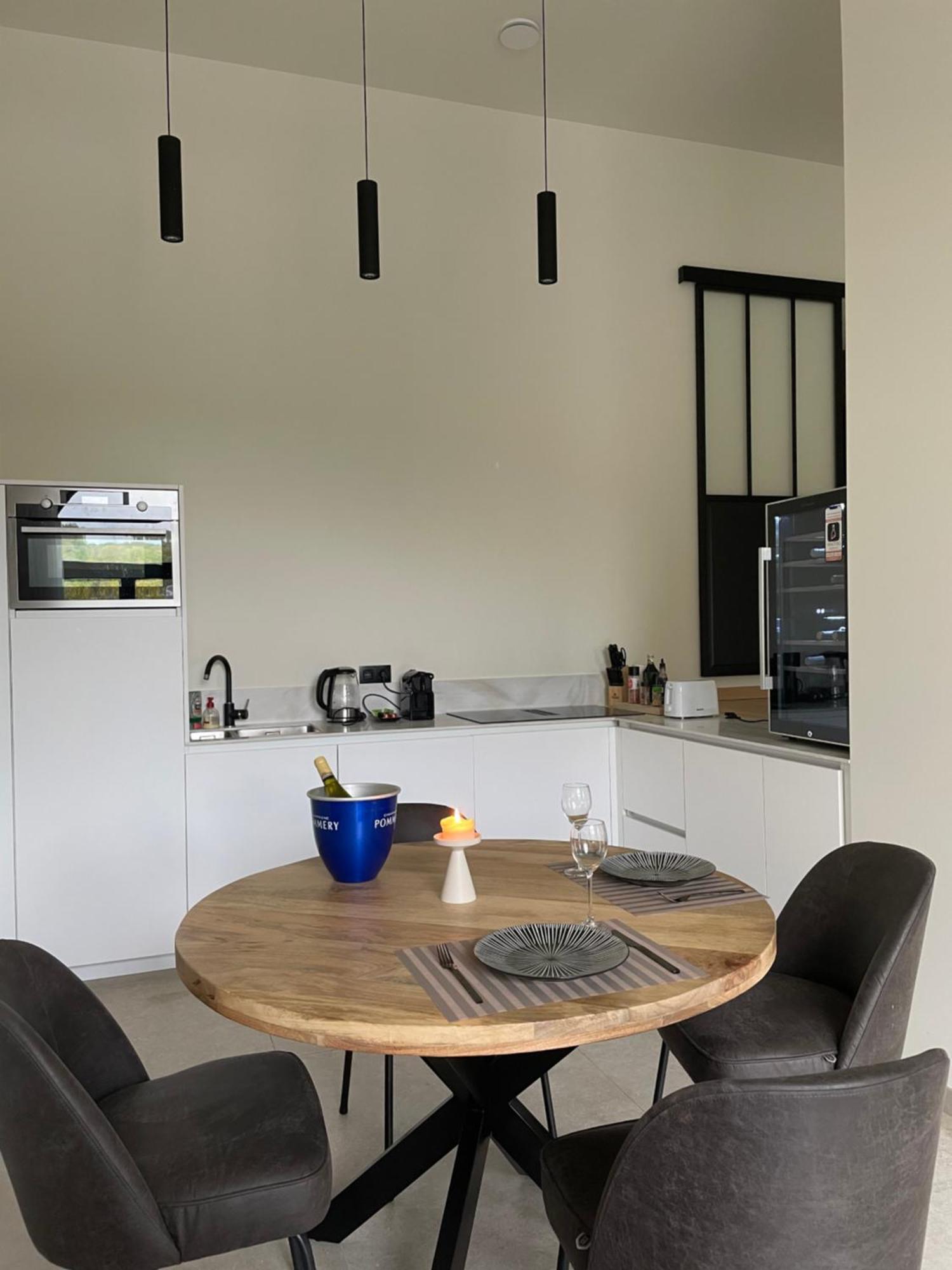 Appartement Le Castel Mosan à Namur Extérieur photo