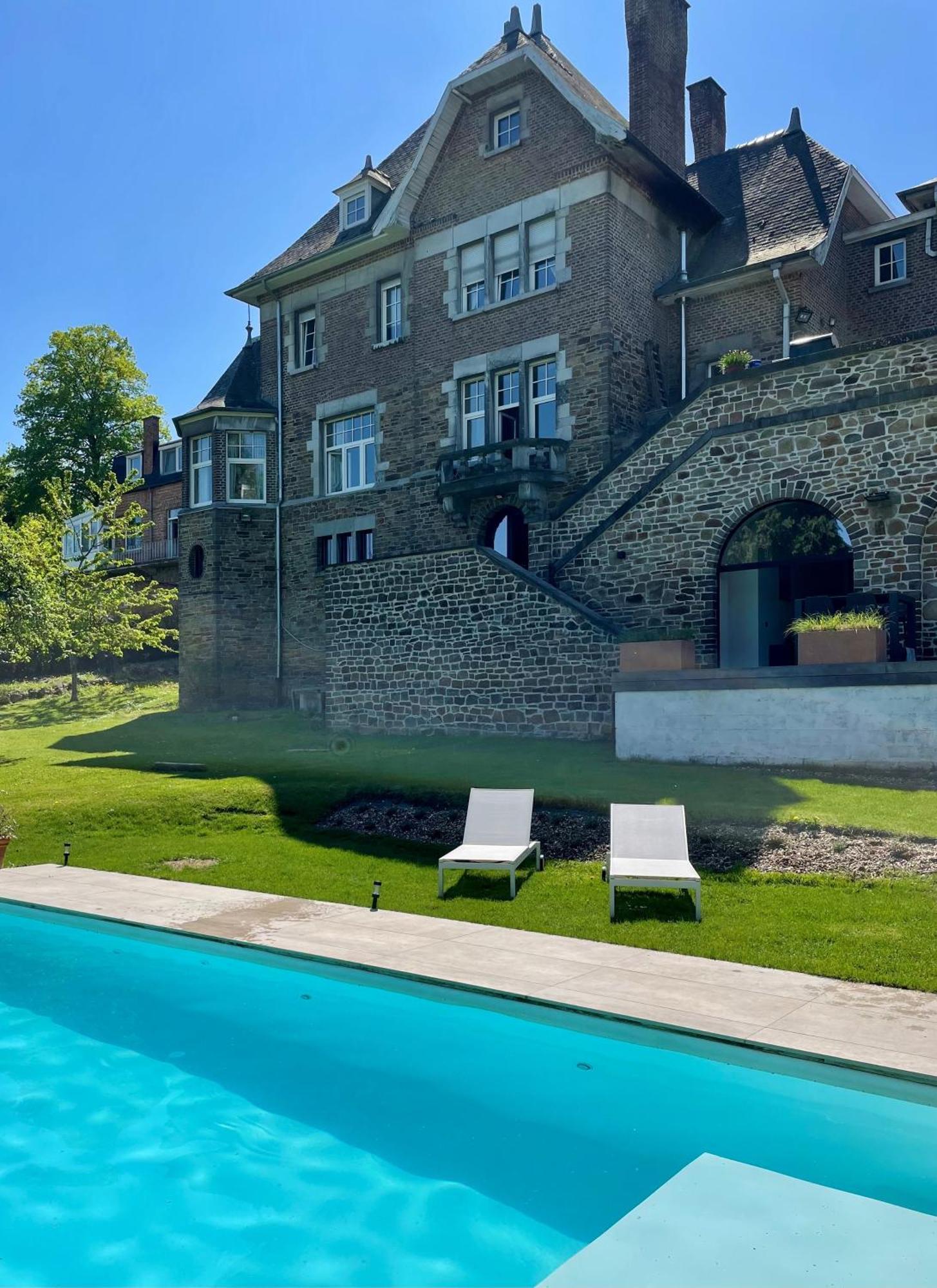 Appartement Le Castel Mosan à Namur Extérieur photo